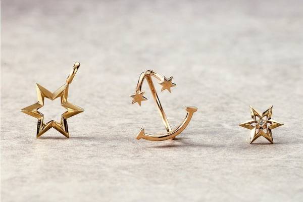 スタージュエリー ガール「ガールズ スマイル」シリーズ新作、スマイルが浮かび上がるゴールドリング