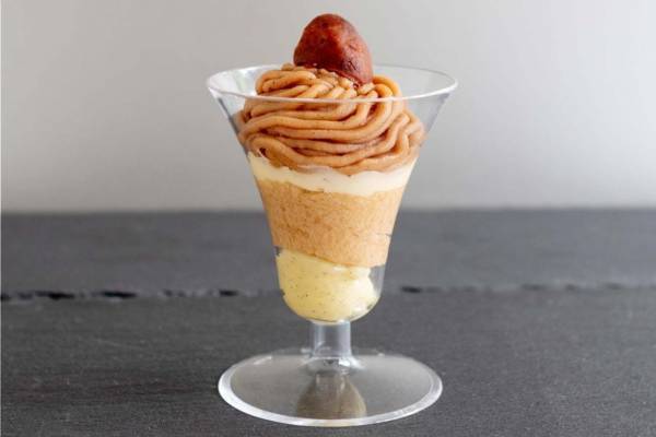 “食べるバター”専門店「カノーブル」モンブランパフェ仕立ての新作、4層バター入り＆丸ごと栗も