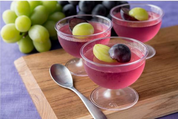 スイーツパラダイス「シャインマスカット・巨峰食べ放題」果汁入りゼリー＆果肉たっぷりパフェも