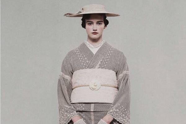 ドゥーブルメゾン新作きもの、ベルベット＆パイピングを配したレース地やストライプ柄