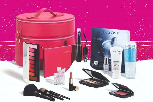 ランコムのクリスマスコフレ2019、9色入りリップパレット＆人気美容液「ジェニフィック」をセットに