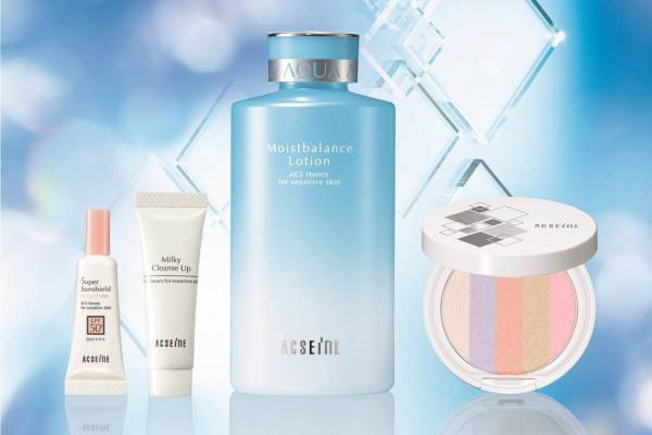 アクセーヌ19年クリスマスコフレ、人気化粧水＆UVメイクべースの現品コフレ