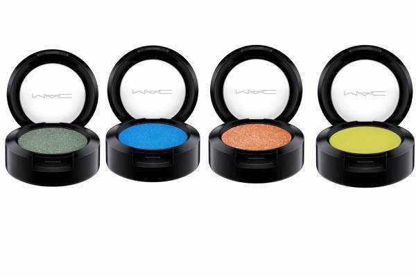 M·A·Cの人気「スモール アイシャドウ」に新36色追加、キラキラからマット仕上がりまで