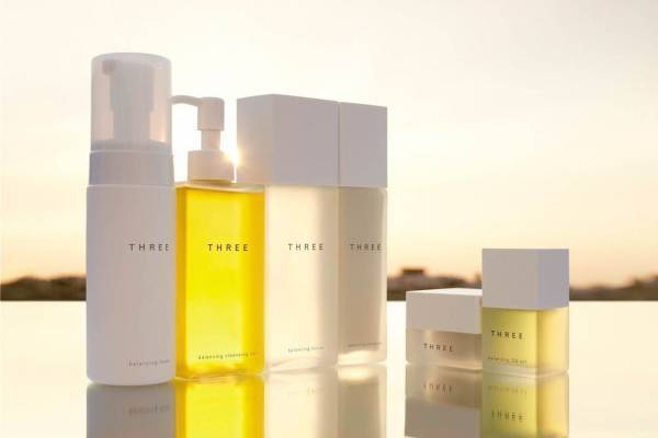 THREEスキンケア「バランシング」ラインリニューアル、クレンジング オイルも新美容成分でパワーUP