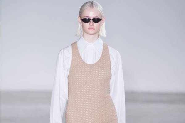 ネヘラ 2020年春夏コレクション - 着心地の良い軽やかなテーラード