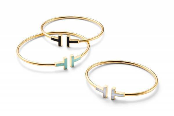 「ティファニー T」の新作ジュエリー、ターコイズ×18kゴールドのブレスレットやペンダント