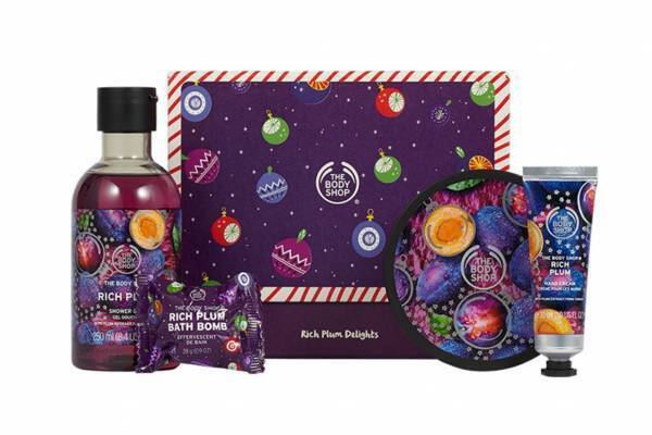 ザ・ボディショップのクリスマスコフレ2019 - プラムや洋梨香るバスボム＆ボディバターなど