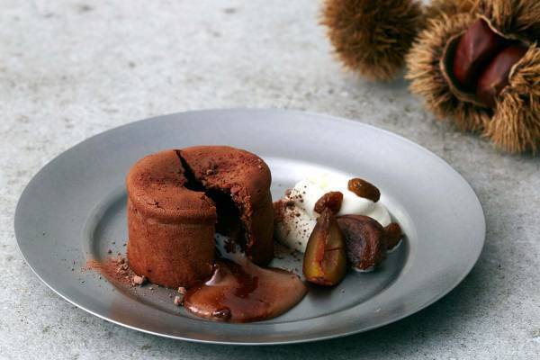 「ハイ カカオ チョコレートスタンド」秋の栗メニュー、マロンペーストたっぷりのフォンダンショコラ