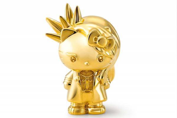 YOSHIKI×ハローキティ「ヨシキティ」限定18金オブジェ、X JAPANステージ衣装着用