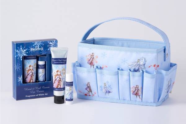 アフタヌーンティー・リビングからディズニー『アナと雪の女王2』グッズ、絵柄が変わるマグカップなど