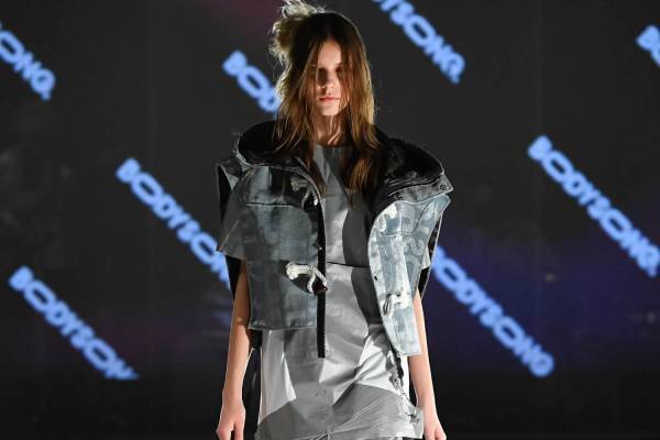 ボディソング 2020年春夏コレクション - 破壊的テクニックに生まれた協和音と不協和音