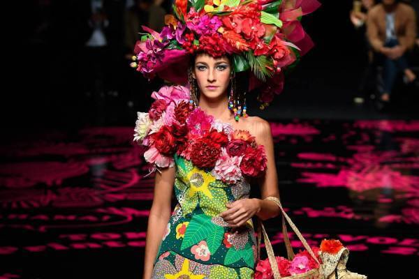 トクコ・プルミエヴォル 2020年春夏コレクション - 陽気なカリブの国「バハマ」