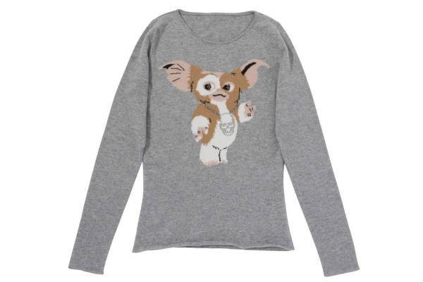 ルシアン ペラフィネ×『グレムリン』スカルネックレスを付けたギズモのニットやカーディガン