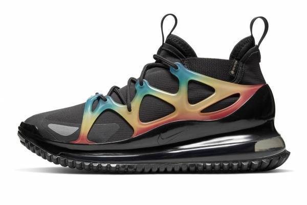 ナイキ“史上最も厚い”エア ユニットの「エア マックス 720」カラーは山頂から見える景色に着想