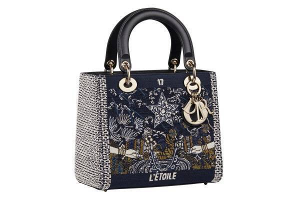 ディオール新作、タロット刺繍の「レディ ディオール」バッグや動物柄パールジュエリー