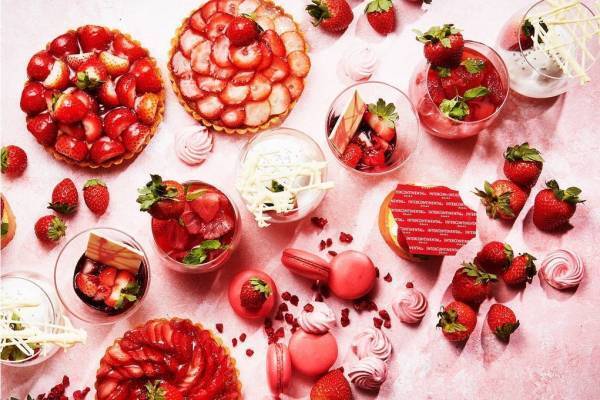 「ストロベリースイーツブッフェ」インターコンチネンタルホテル大阪で、“ピクニック”テーマのタルトなど