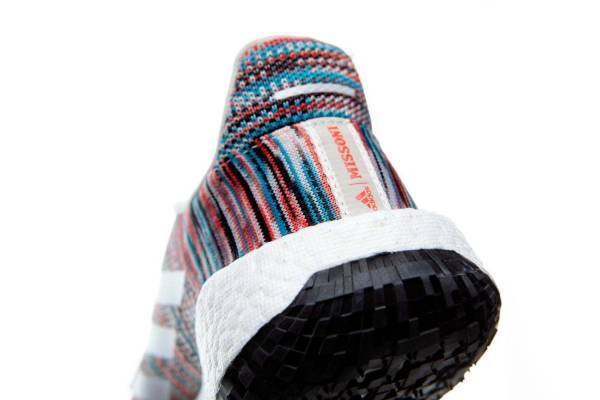 アディダス×ミッソーニが再びコラボ、鮮やかニットアッパーの新スニーカーやランニングウェア