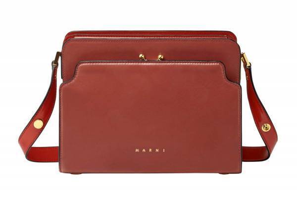 マルニの新作バッグ「トランクリバース」アイコン“トランクバッグ”を逆さまにしたデザイン