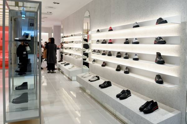 オニツカタイガー新ライン「ジ・オニツカ」渋谷パルコに世界初ストア、シャークソールのドレスシューズ展開