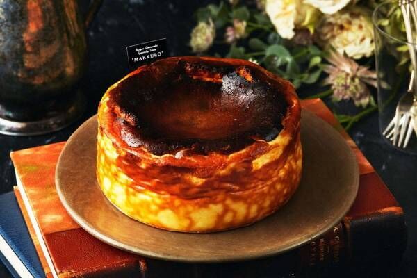 “真っ黒”のバスクチーズケーキ専門店「マックロ」が名古屋にオープン