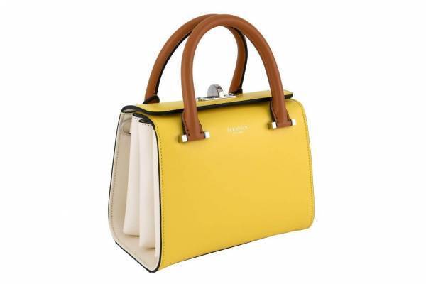 ミラノの老舗レザーブランド「セラピアン」日本初のウィメンズ直営店が阪急うめだ本店に