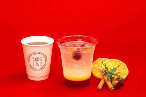 京都の梅体験専門店「蝶矢」クリスマス限定ノンアルドリンク、梅×シナモンのホットサングリア