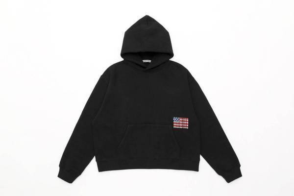 アレキサンダー ワンの“星条旗”を配したパーカーやTシャツ、渋谷パルコ限定で