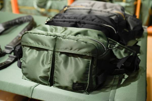 「ポーター エクスチェンジ」渋谷パルコに1号店、「タンカー」が中心の吉田カバン新コンセプトストア