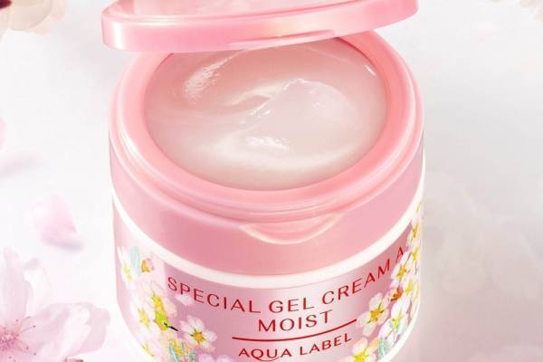 アクアレーベル“桜の香り”のオールインワンジェルクリーム春限定発売、自宅でエステ気分を体験