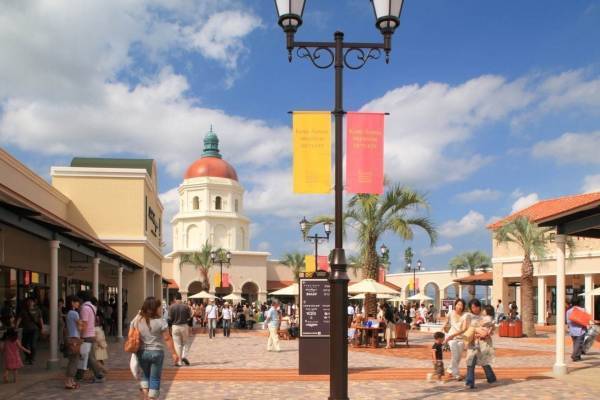 プレミアム・アウトレット「ブラックフライデーセール」りんくう、佐野、土岐、仙台泉、酒々井、神戸三田で