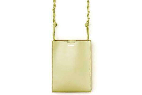 ジル サンダーのアイコンバッグ「タングル」に限定“ジャスミン”カラー、財布やスマホケースも