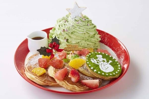 パンケーキ専門店「バター」クリスマス限定パンケーキ、“ツリー型”抹茶クリーム＆鮮やかフルーツを添えて