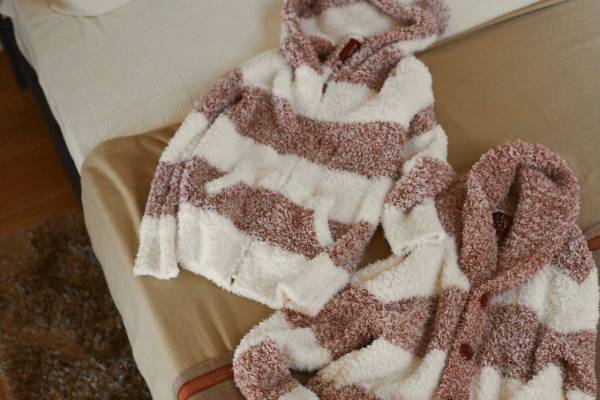 ジェラート ピケのクリスマス限定“ふわもこ”ボーダールームウェア、メンズ・ウィメンズのペアで楽しむ