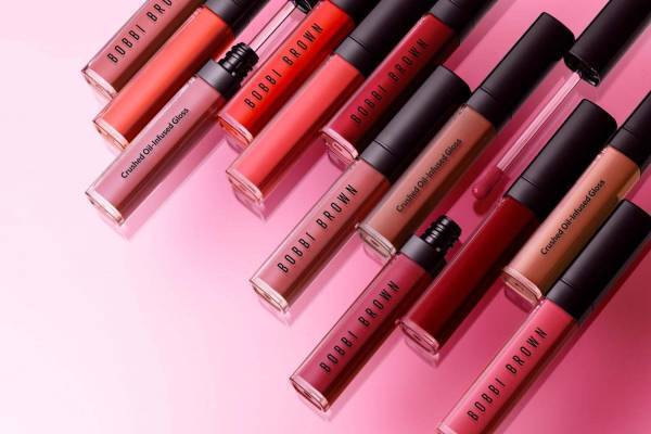 ボビイ ブラウン20年春コスメ“クリスタル”の輝きの新リップグロス、全12色&潤いたっぷり