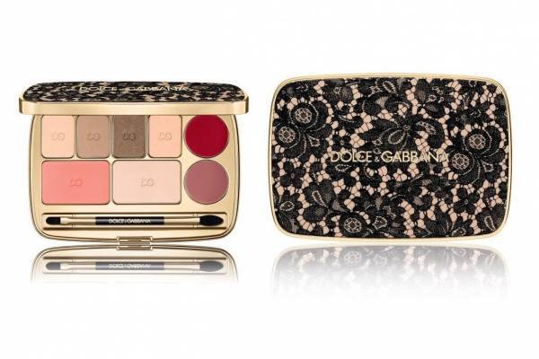 ドルチェ＆ガッバーナ ビューティ“ブラックレース”の限定メイクパレット、アイシャドウや口紅が1つに