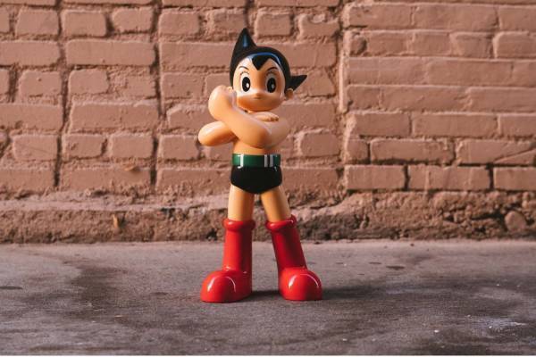 米発セレクトショップ「ベイト」国内2号店・大阪にオープン、世界中から厳選したスニーカーやフィギュア