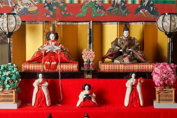 都内最大級の雛人形展「百段雛まつり」ホテル雅叙園東京の百段階段で、鳥取・島根・山口の雛人形が集結