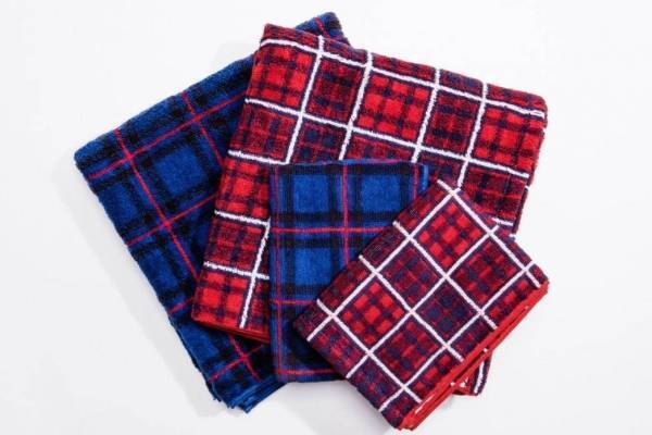 ヒポポタマス×アンダーカバー、タータンチェックのバスタオル＆フェイスタオルが発売
