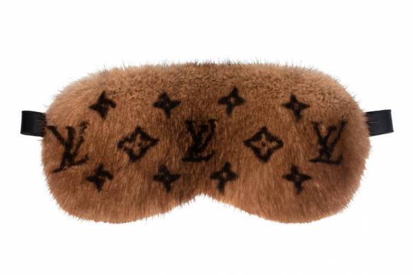 ルイ・ヴィトンのクリスマスギフト - モノグラム柄のアイマスクやボックス、スノードームも