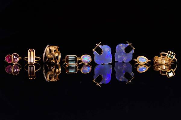 トーカティブ、チェーンモチーフの新作リングや“オパール”のピアス - 伊勢丹新宿限定ショップで