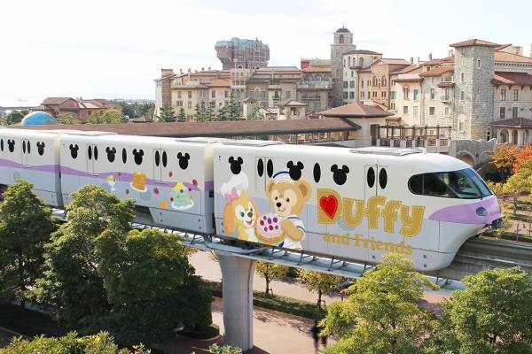 東京ディズニーリゾートの期間限定モノレール「ダッフィー＆フレンズ・ライナー」クッキー・アンも登場