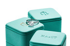 ティファニー人気の婚約指輪「ティファニー セッティング」など、ダイヤモンドに想いを込めて