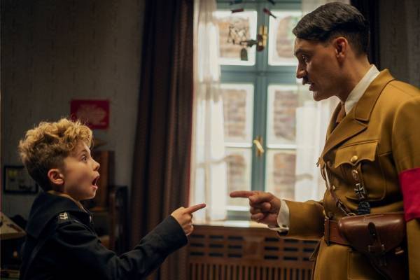 映画『ジョジョ・ラビット』第二次世界大戦下、タイカ・ワイティティが描くヒューマン・エンターテイメント