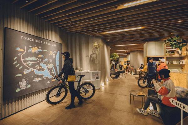 茨城に“自転車を楽しむ”ホテル「星野リゾート BEB5 土浦」愛車と一緒に宿泊、時間にルーズでもOK