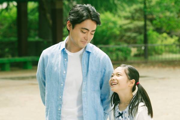 山田孝之主演の映画『ステップ』シングルファザーと娘の10年の軌跡、重松清の感動作を実写化