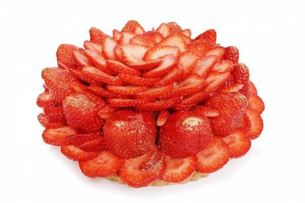 カフェコムサの“あまおう尽くし”ケーキ、フロマージュブランや抹茶クリームと合わせて