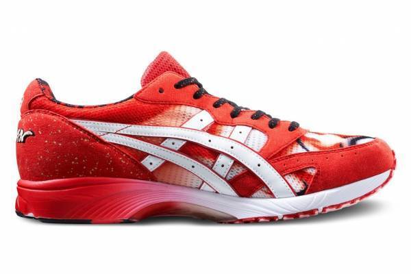 アシックスから東京マラソン 2020記念の限定ランニングシューズ、日本の伝統芸能着想の紅白アッパー