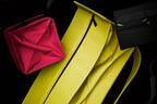 グッド グッズ イッセイ ミヤケ“提灯”着想の折り畳めるバッグ、新型“四角ショルダー”など