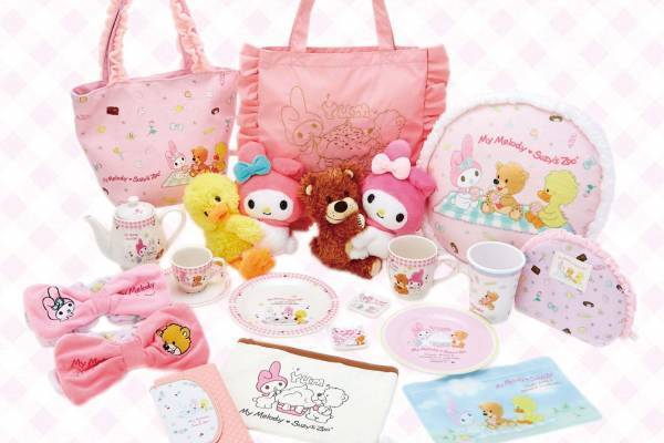 マイメロディ×スージー・ズーの新コラボグッズがサンリオショップで、刺繍入りフリルバッグや食器など