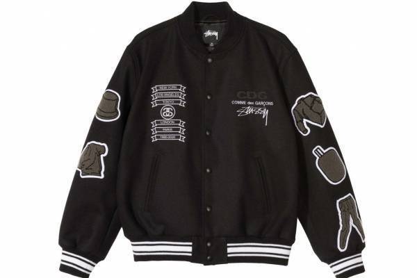 ステューシー＆コム デ ギャルソン限定バーシティジャケット、洋服モチーフのパッチ&バックにCDGロゴ